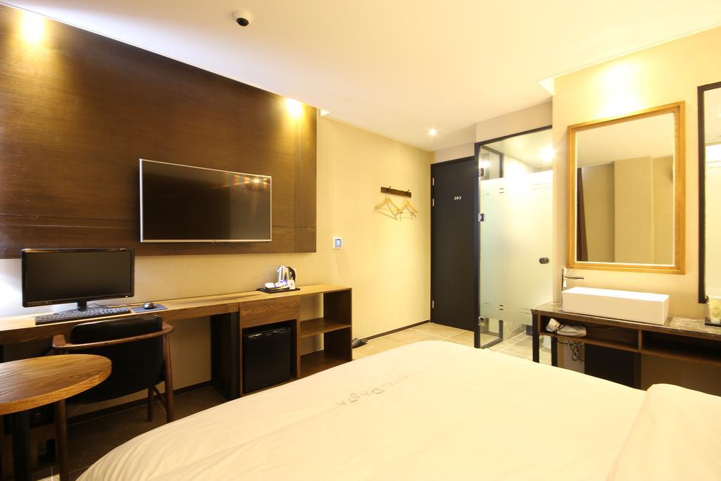 Hotel 38.5 Jinhae Changwon Exterior foto