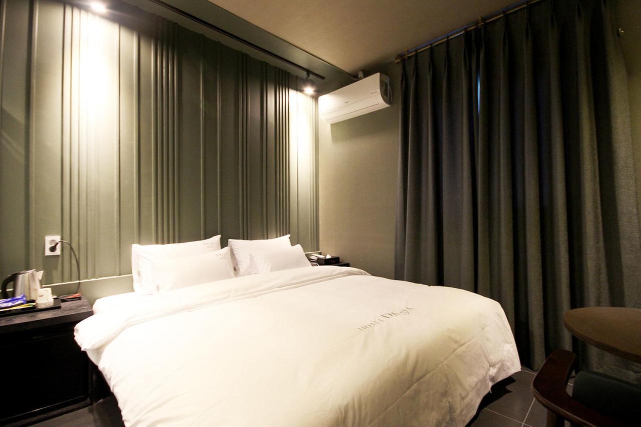 Hotel 38.5 Jinhae Changwon Exterior foto